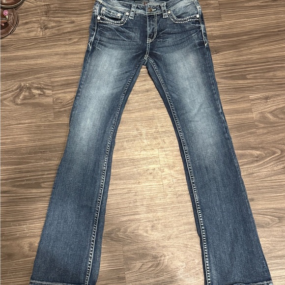 Shyanne Bootcut Jeans Floral Back Pocket | Size 27 - Picture 3 of 6